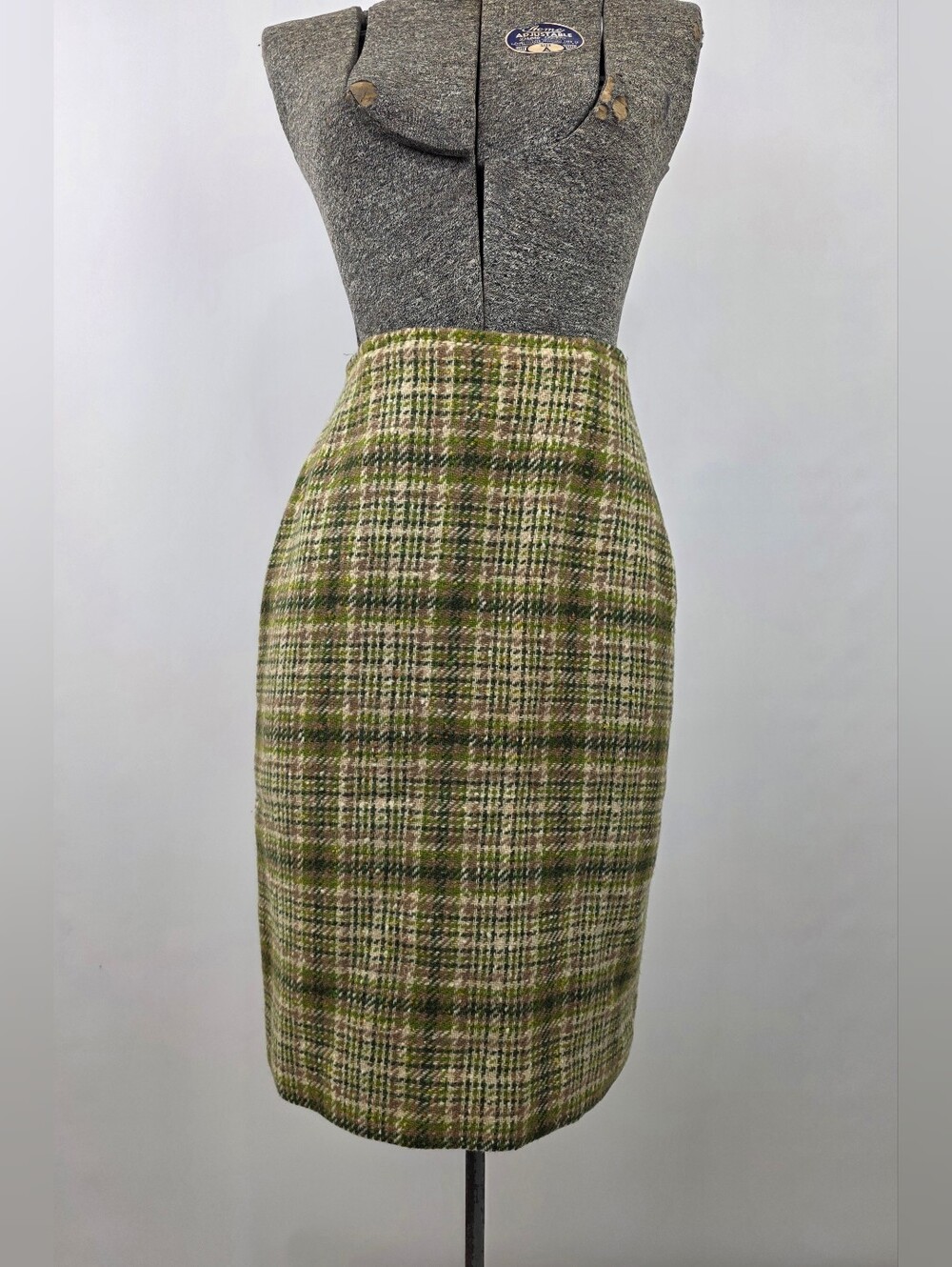 Pendelton Vintage 60's Women's Green Plaid 100% Wool 2-Piece Blazer Skirt Set 8 - Picture 9 of 11